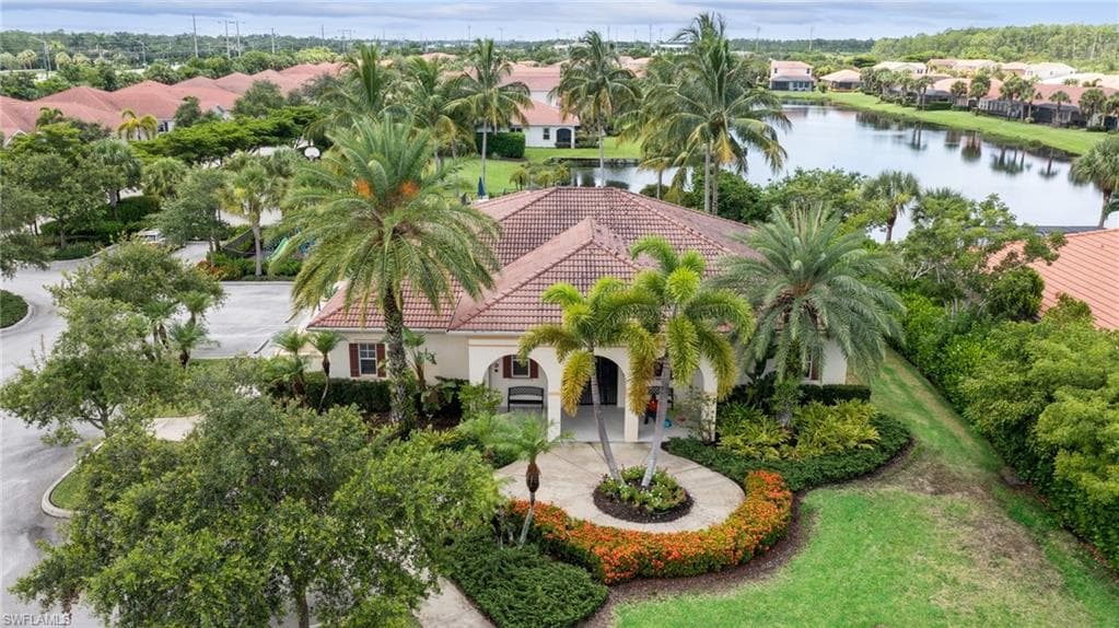 13366 Kent St, Naples, FL 34109-20