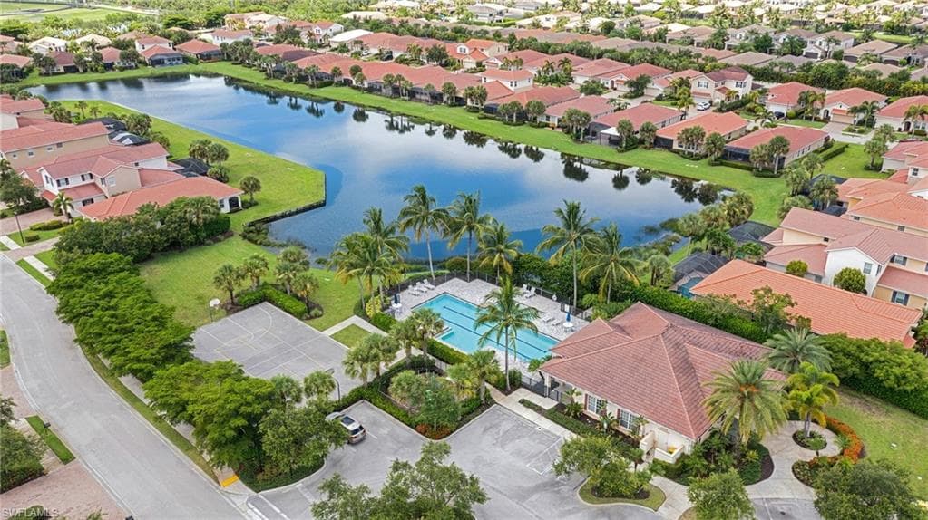 13366 Kent St, Naples, FL 34109-4