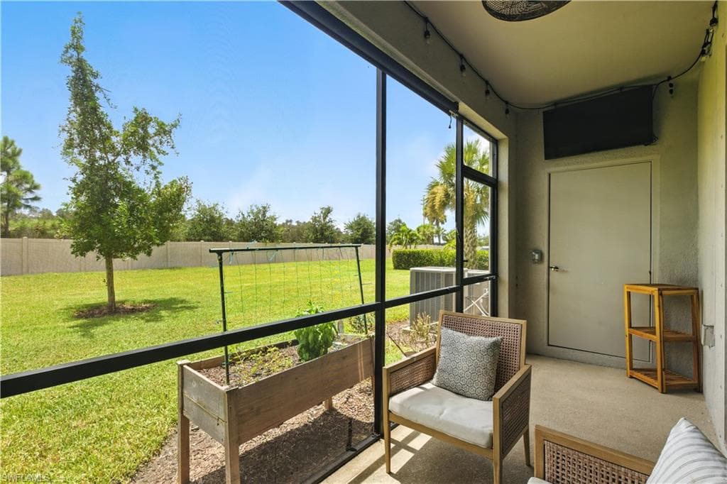 14157 Pine Lodge Ln, Fort Myers, FL 33913-20