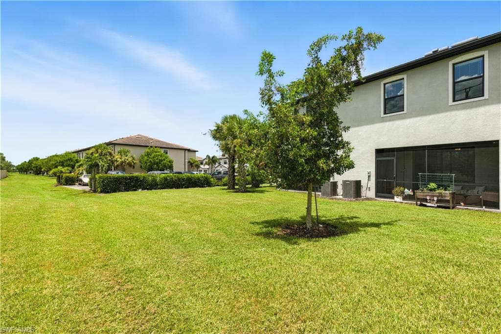 14157 Pine Lodge Ln, Fort Myers, FL 33913-23