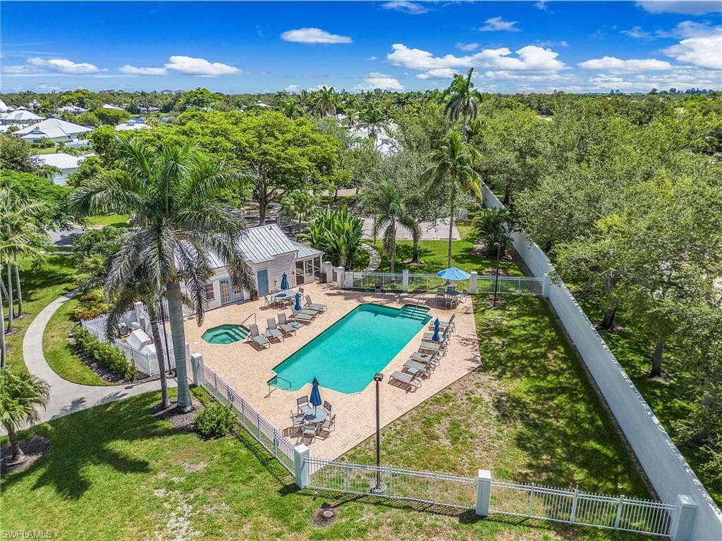 16230 Bentwood Palms Dr, Fort Myers, FL 33908-29
