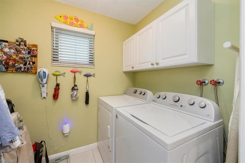 788 Park Shore Dr F13, Naples, FL 34103-22