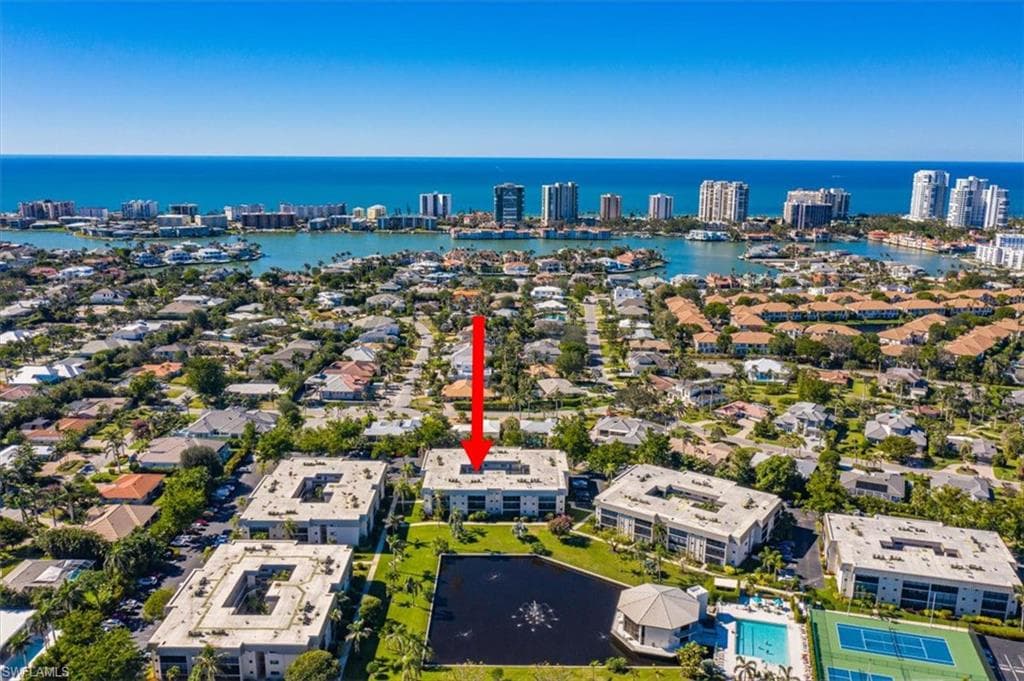 788 Park Shore Dr F13, Naples, FL 34103-3