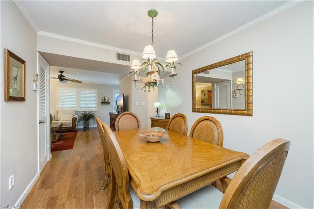 788 Park Shore Dr F13, Naples, FL 34103-8