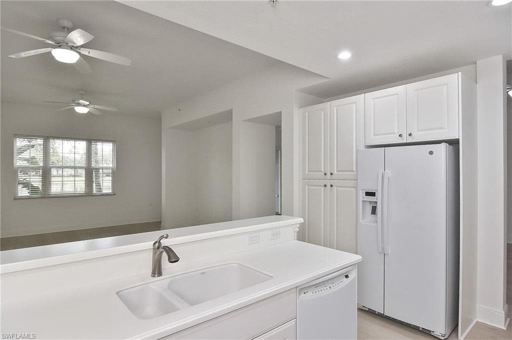 9217 Museo Cir, Naples, FL 34114-12