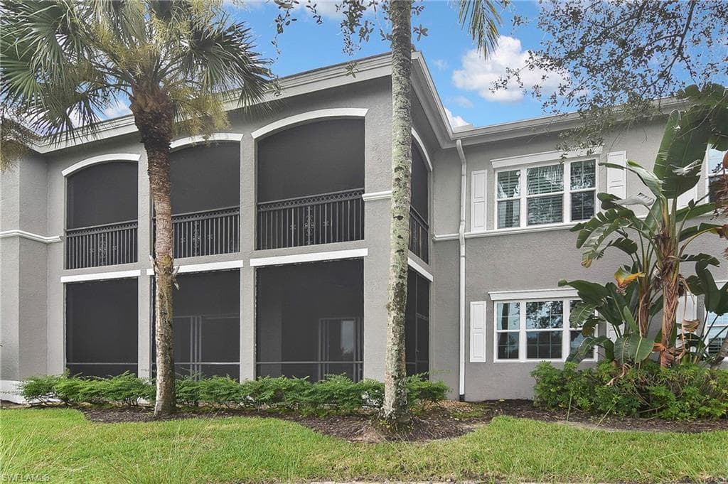 9217 Museo Cir, Naples, FL 34114-33
