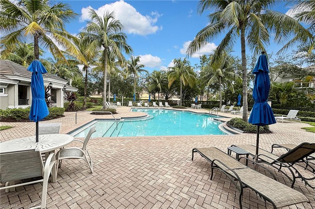 9217 Museo Cir, Naples, FL 34114-34