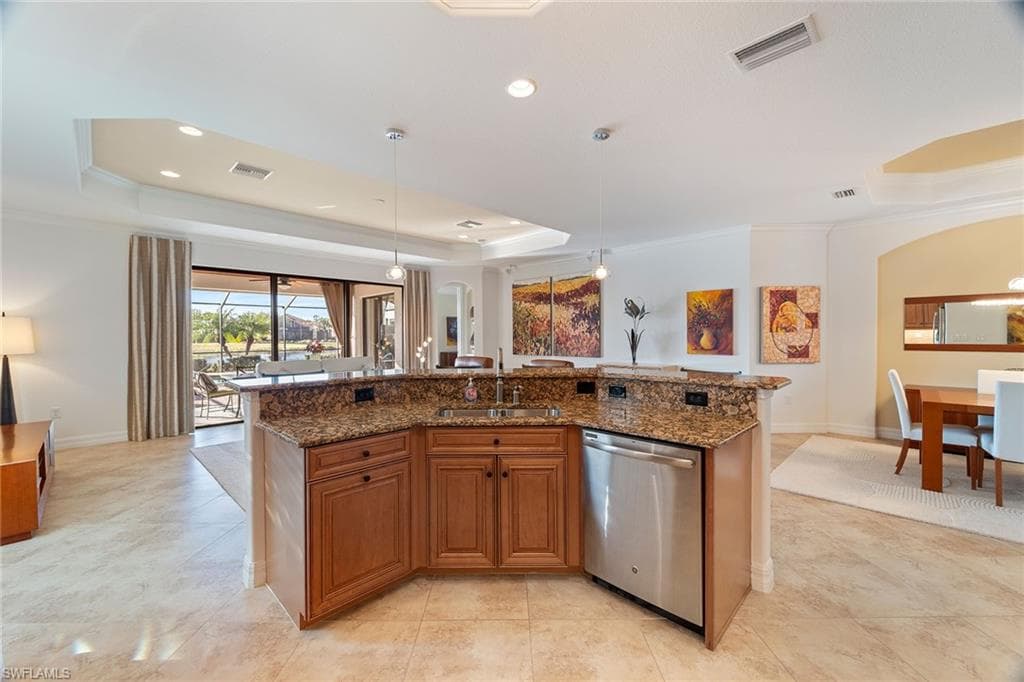 12570 Fenhurst Way, Naples, FL 34120-14