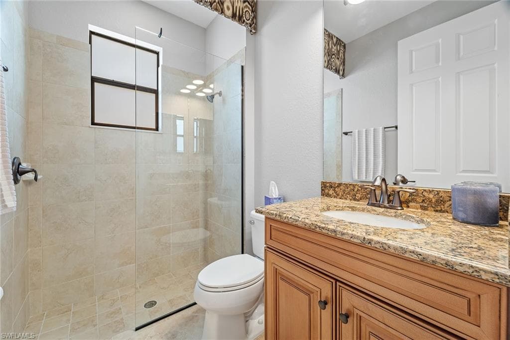 12570 Fenhurst Way, Naples, FL 34120-30