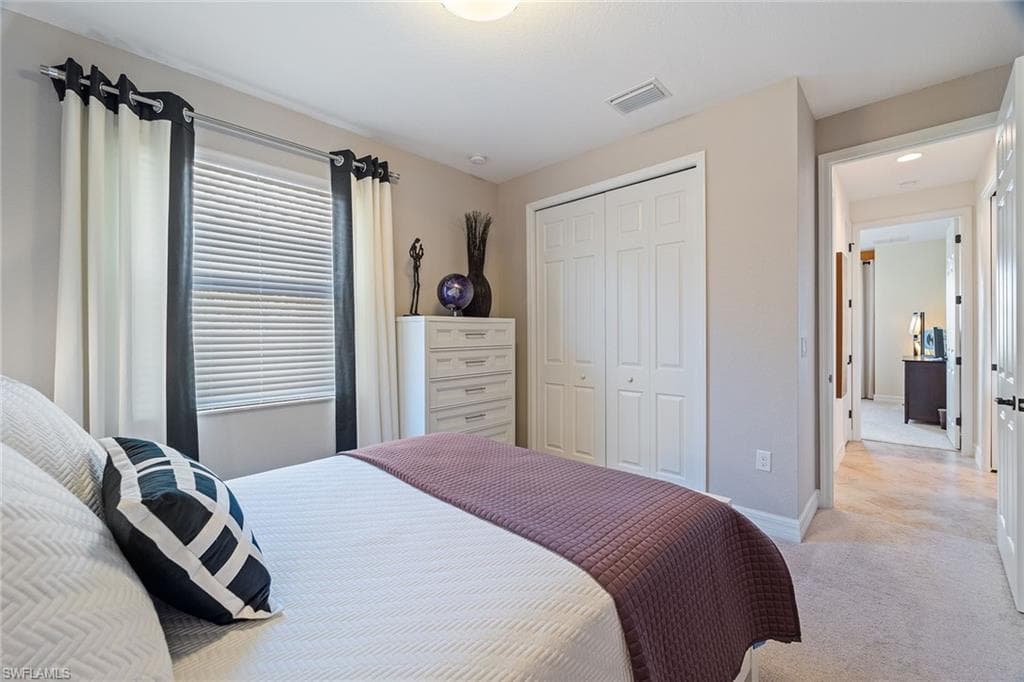 12570 Fenhurst Way, Naples, FL 34120-32