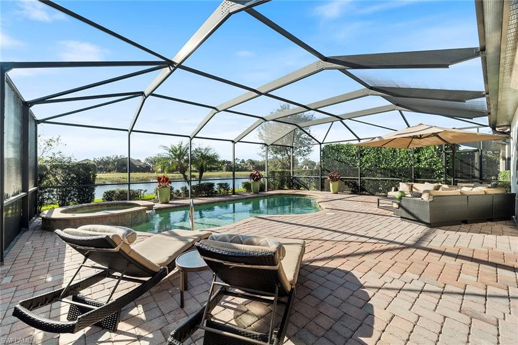12570 Fenhurst Way, Naples, FL 34120-38