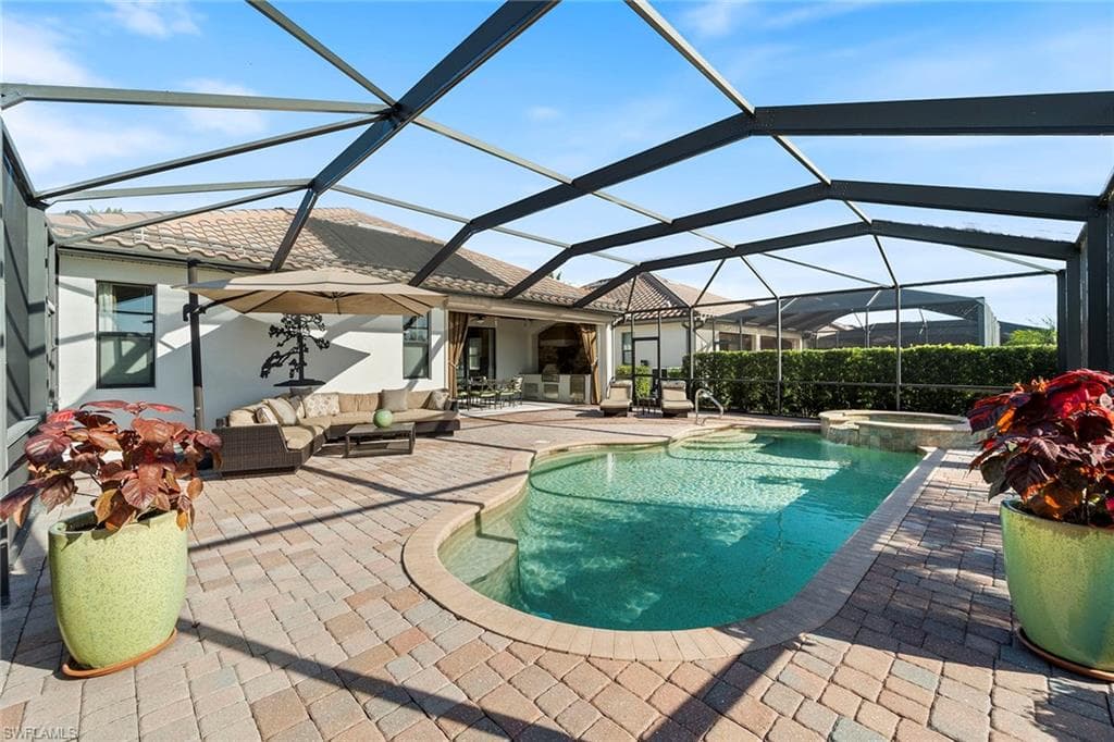 12570 Fenhurst Way, Naples, FL 34120-39