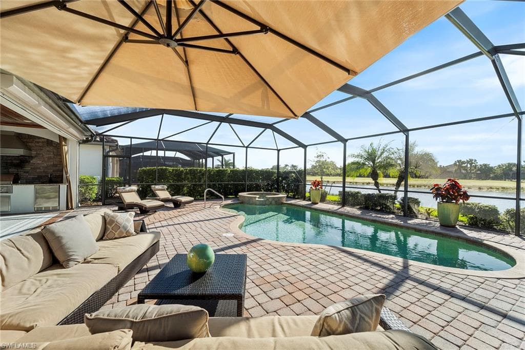 12570 Fenhurst Way, Naples, FL 34120-40