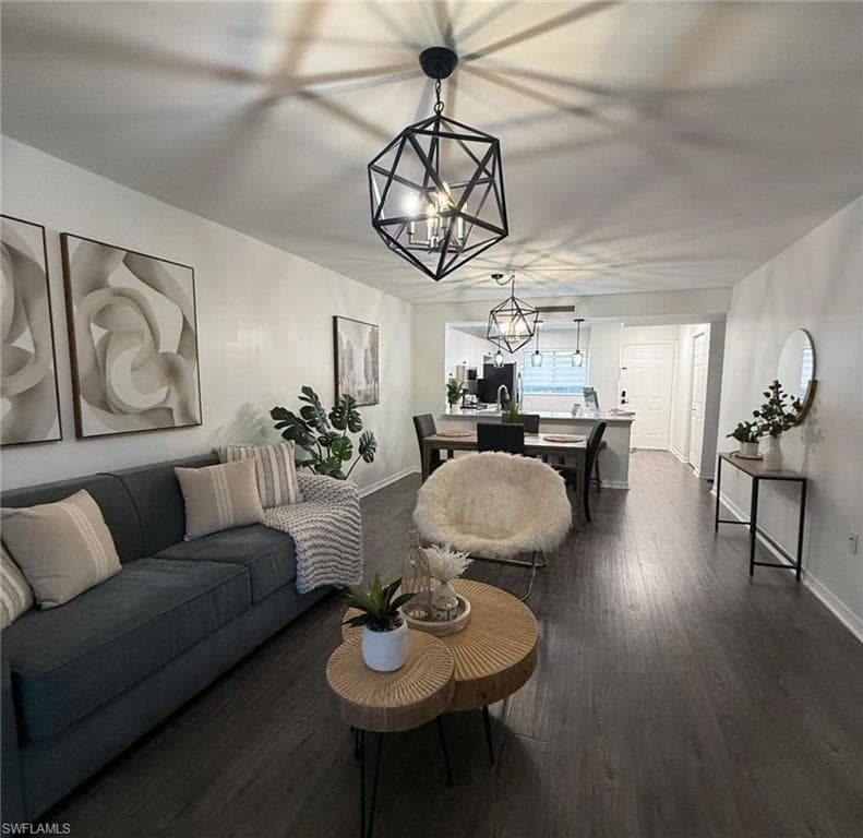 146 Cypress Way E 805, Naples, FL 34110-6