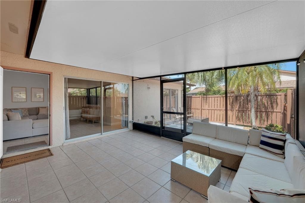6353 Royal Woods Dr, Fort Myers, FL 33908-21