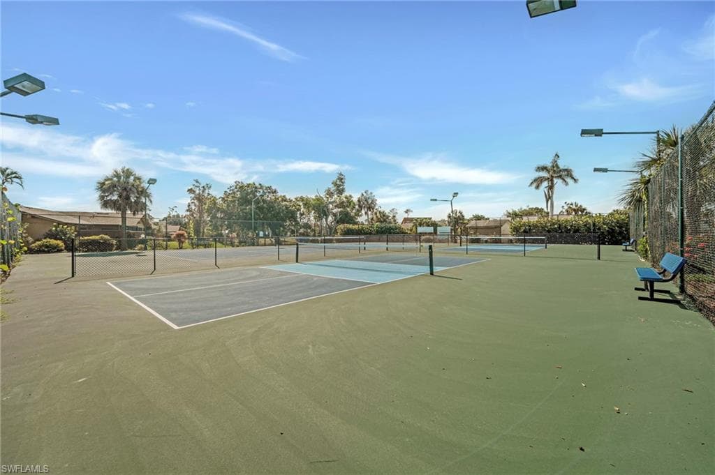 6353 Royal Woods Dr, Fort Myers, FL 33908-31