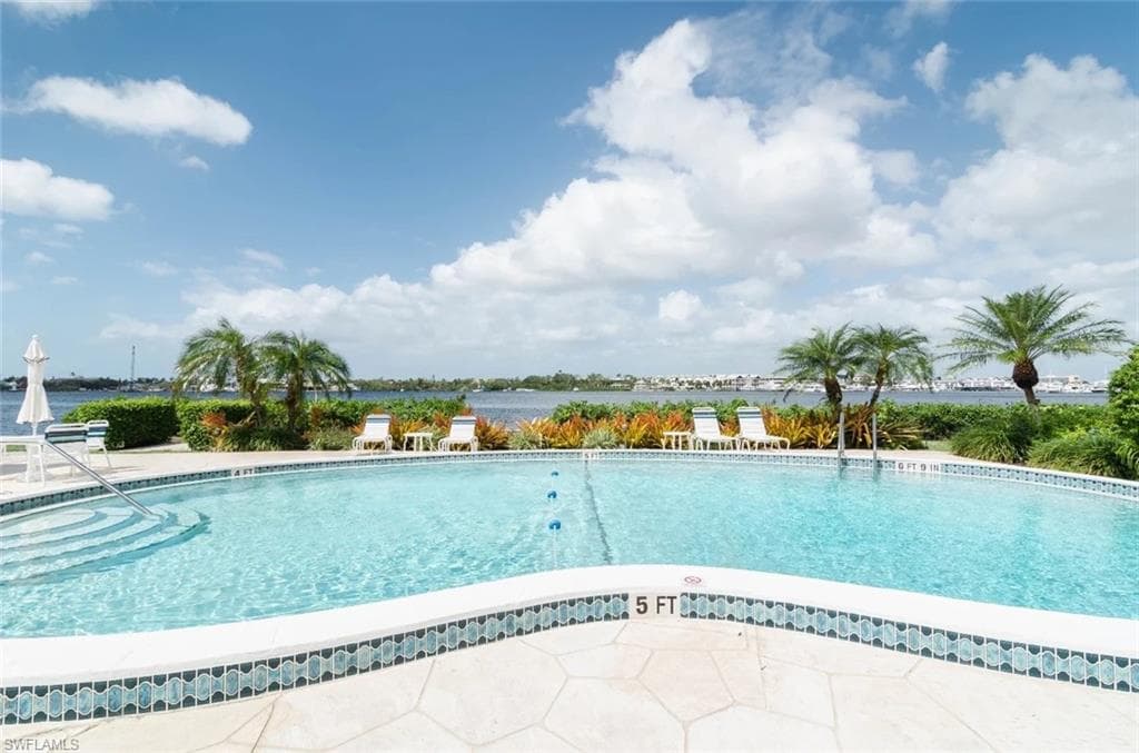 1125 Little Neck Ct G63, Naples, FL 34102-17