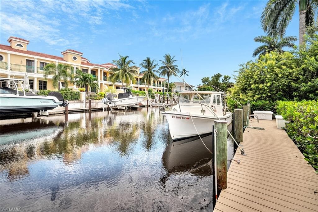 1125 Little Neck Ct G63, Naples, FL 34102-2
