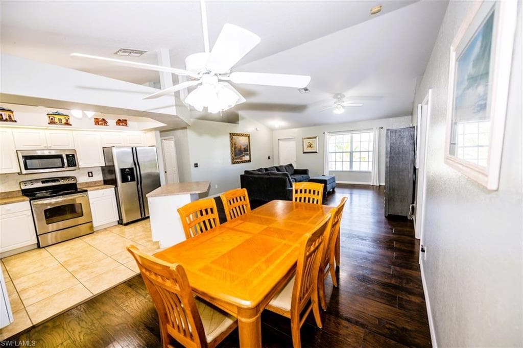 501 24th Ter, Cape Coral, FL 33909-21