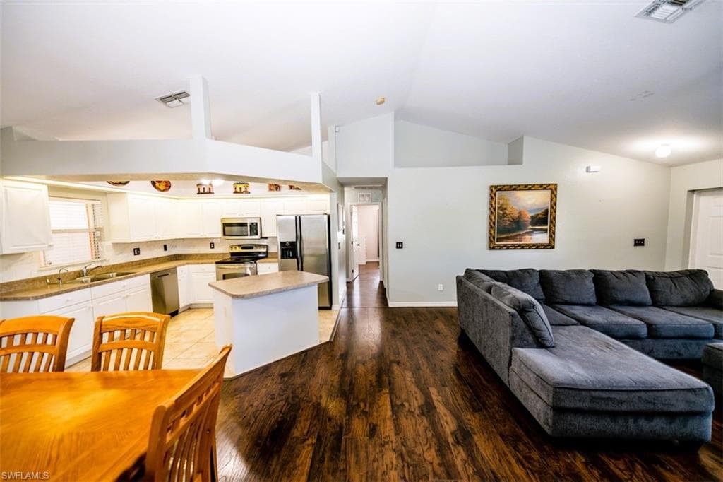 501 24th Ter, Cape Coral, FL 33909-22