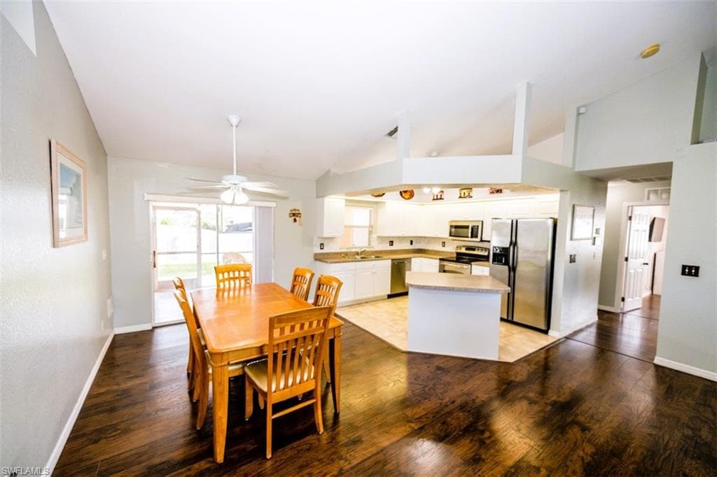 501 24th Ter, Cape Coral, FL 33909-26