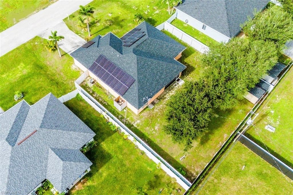 501 24th Ter, Cape Coral, FL 33909-2