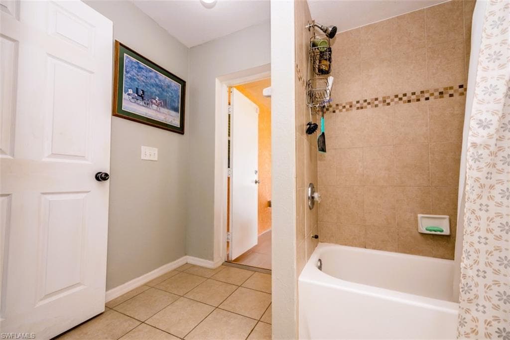 501 24th Ter, Cape Coral, FL 33909-43