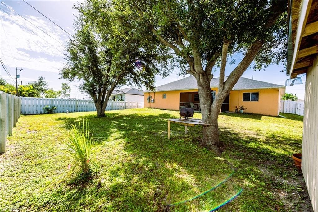 501 24th Ter, Cape Coral, FL 33909-48