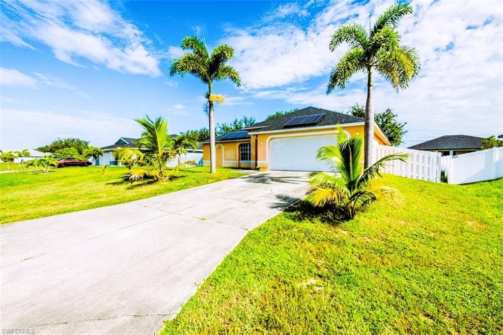 501 24th Ter, Cape Coral, FL 33909-4