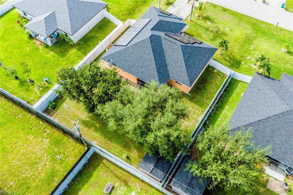 501 24th Ter, Cape Coral, FL 33909-7