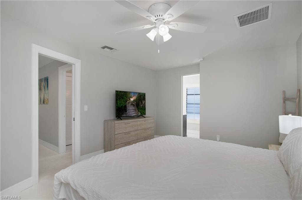 27 Pebble Beach Blvd, Naples, FL 34113-30