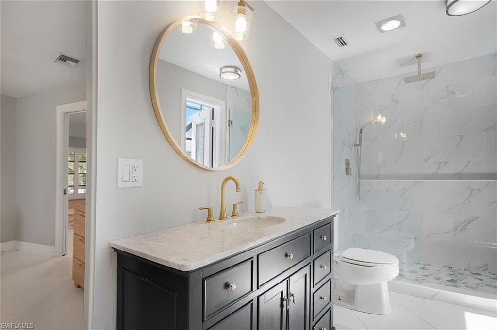 27 Pebble Beach Blvd, Naples, FL 34113-32