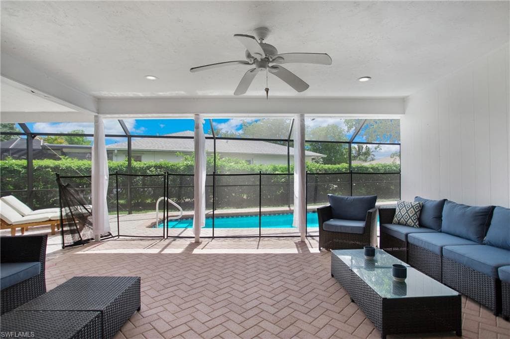 27 Pebble Beach Blvd, Naples, FL 34113-34