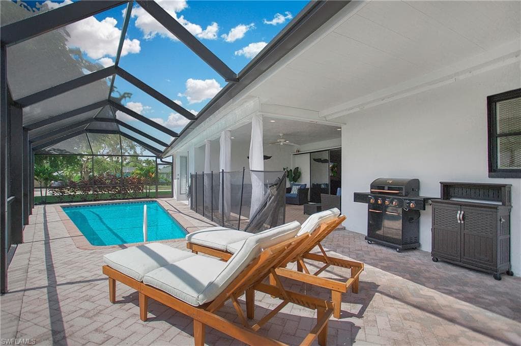 27 Pebble Beach Blvd, Naples, FL 34113-39