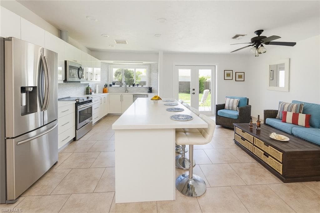 5010 31st Ave SW, Naples, FL 34116-7
