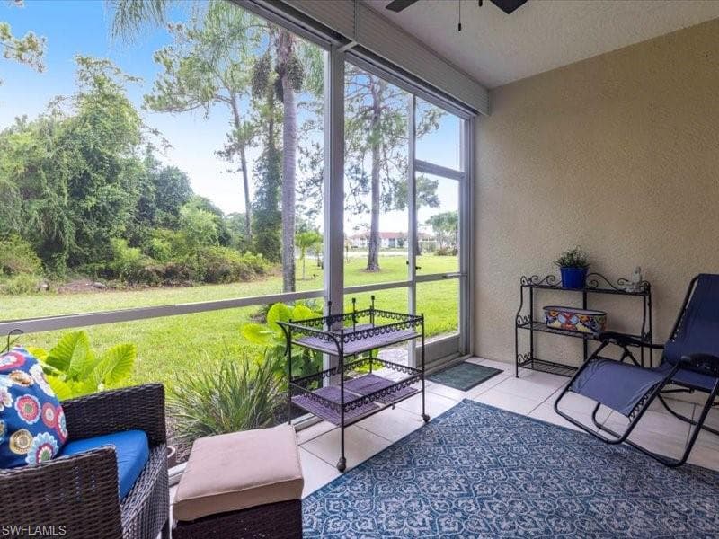 735 Luisa Ln 1, Naples, FL 34104-9