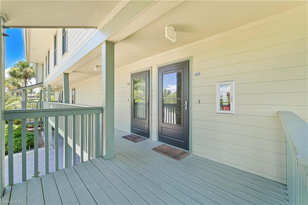 16600 Bocilla Island Club Dr 35, Bokeelia, FL 33922-16