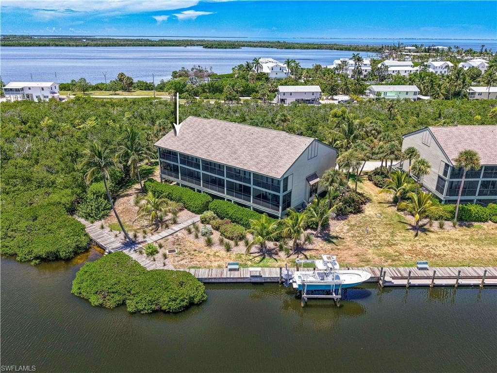 16600 Bocilla Island Club Dr 35, Bokeelia, FL 33922-5