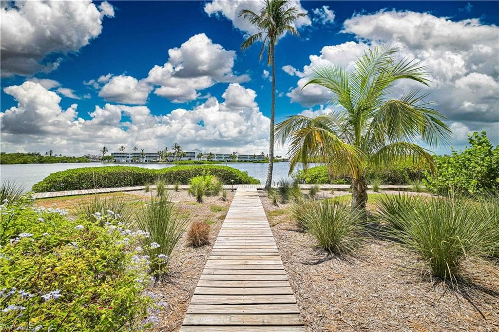 16600 Bocilla Island Club Dr 35, Bokeelia, FL 33922-7