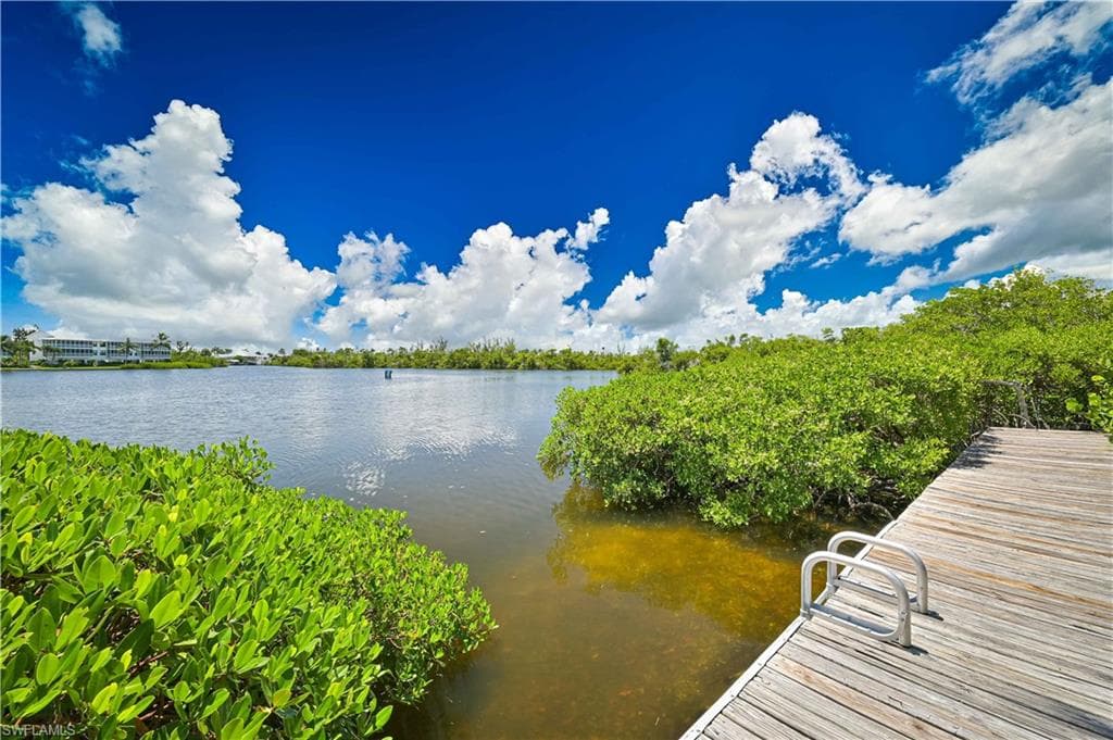 16600 Bocilla Island Club Dr 35, Bokeelia, FL 33922-8