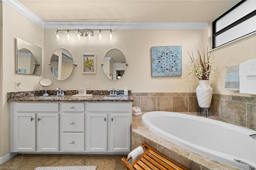 28042 Bridgetown Ct 4611, Bonita Springs, FL 34135-18