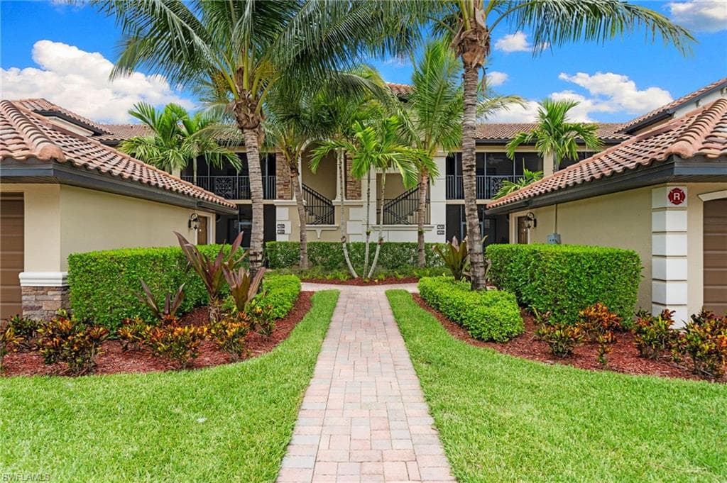 28042 Bridgetown Ct 4611, Bonita Springs, FL 34135-33