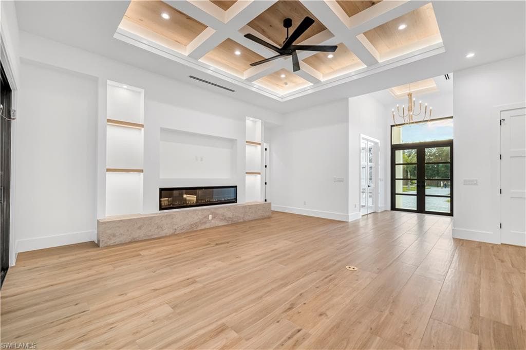 966 15th St SW, Naples, FL 34117-17