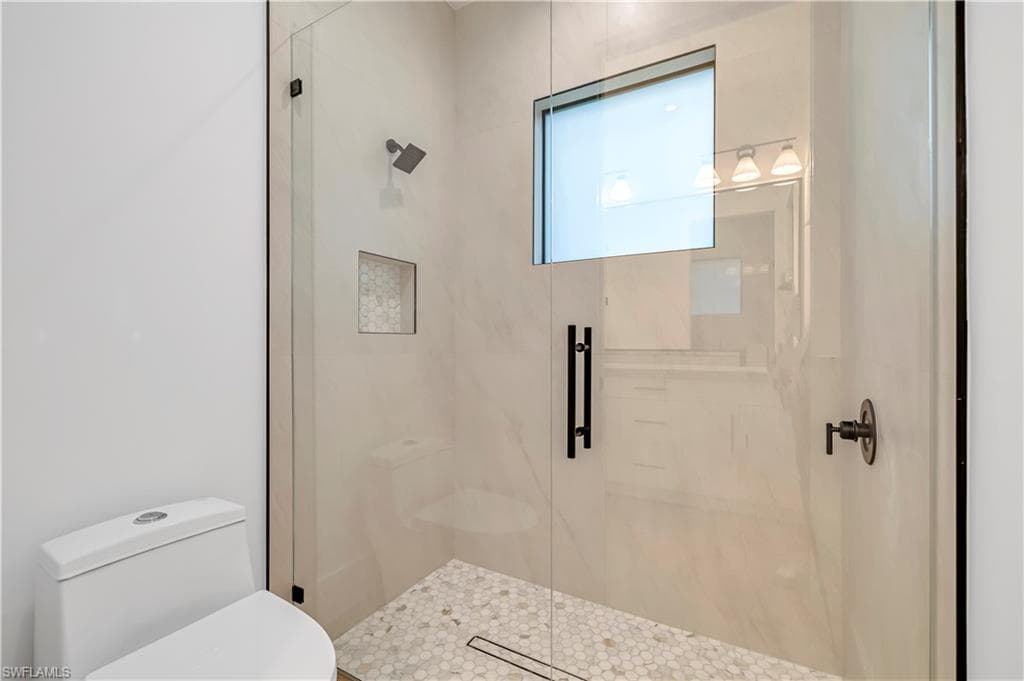 966 15th St SW, Naples, FL 34117-27