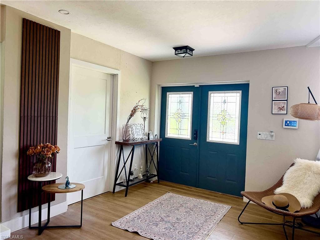3220 63rd St SW, Naples, FL 34105-13
