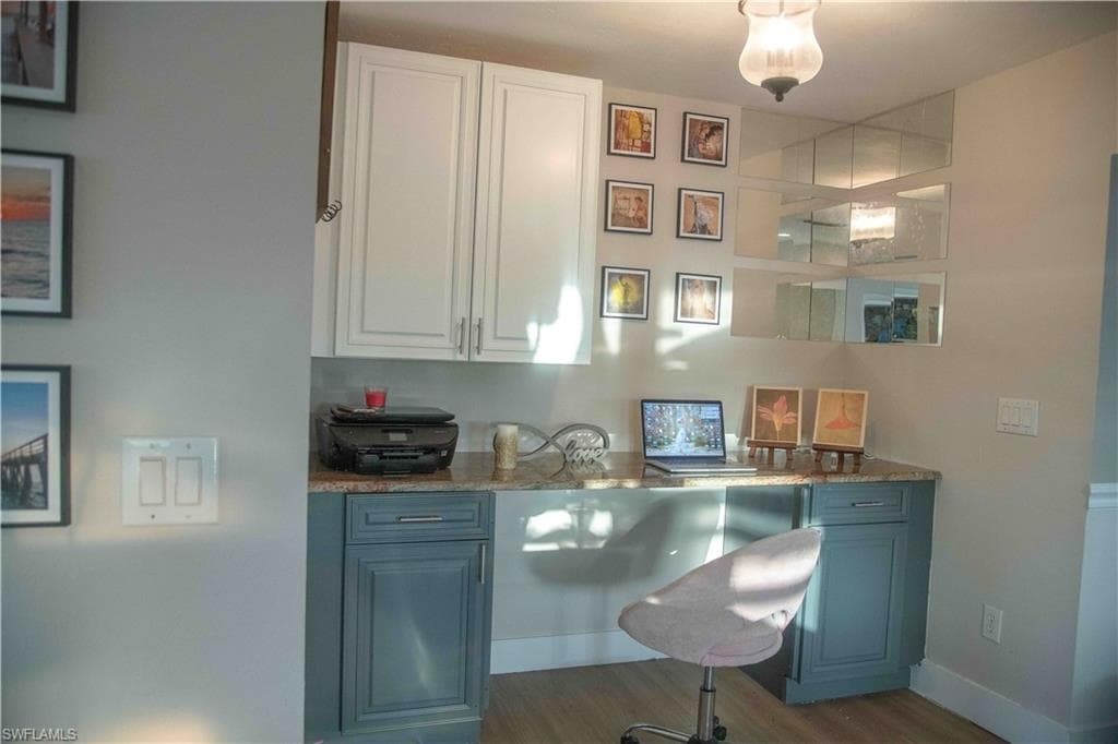3220 63rd St SW, Naples, FL 34105-22