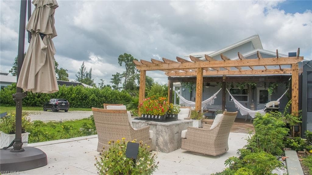 3220 63rd St SW, Naples, FL 34105-36