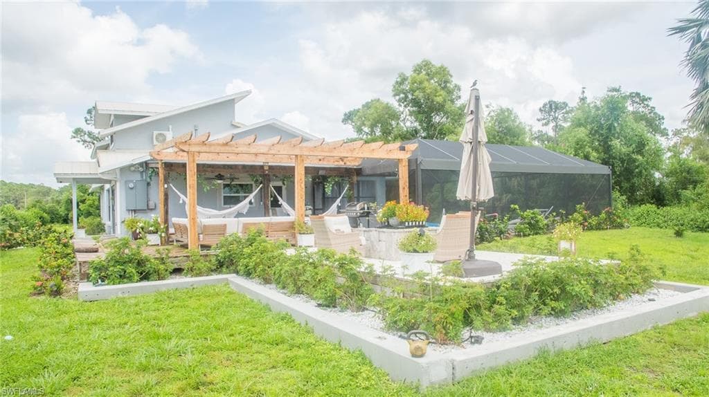3220 63rd St SW, Naples, FL 34105-38