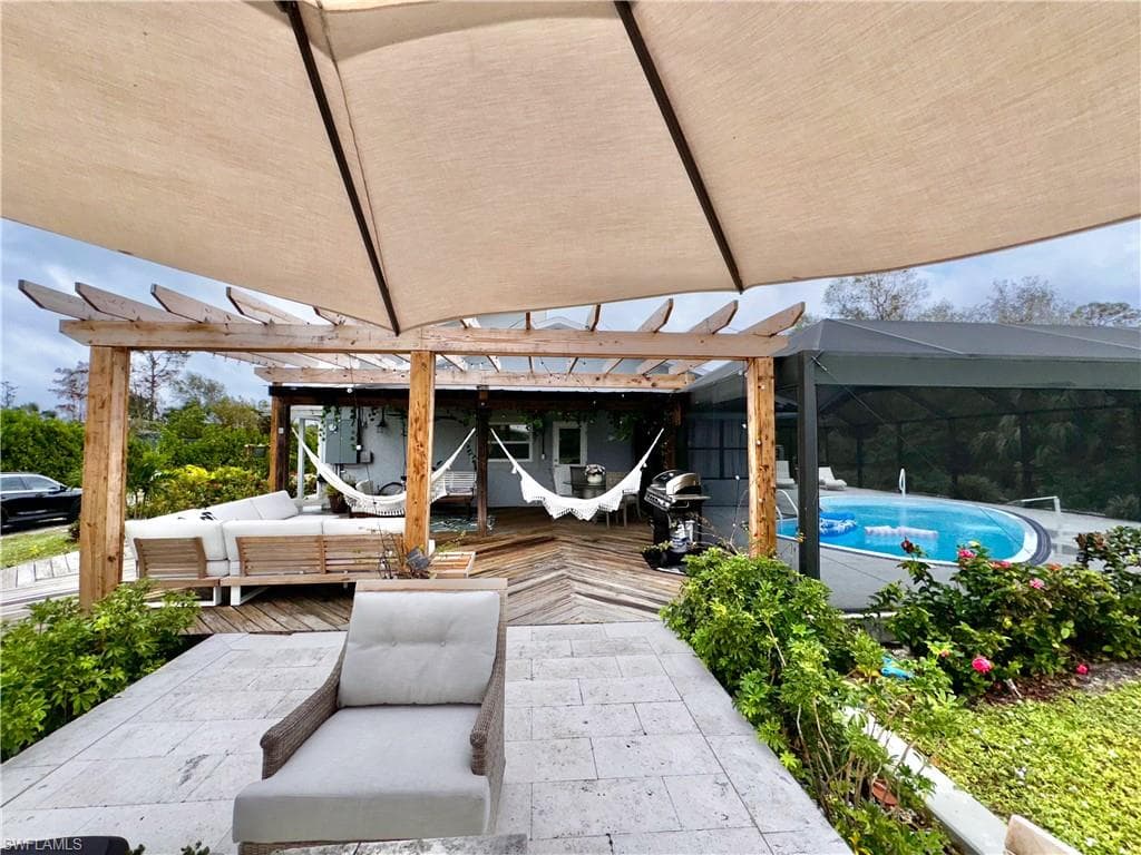 3220 63rd St SW, Naples, FL 34105-4