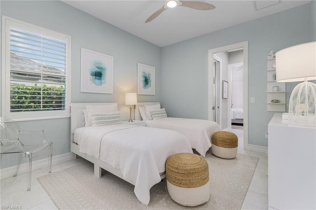 14226 Charthouse Cir, Naples, FL 34114-17